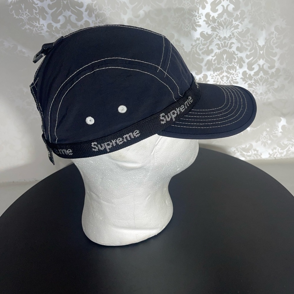 Supreme Hat - Picture 5 of 5